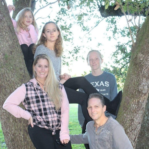 Meet your Posher, Samantha - Picture 5 of 6